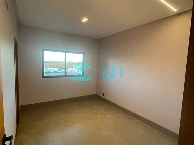 Casa com 420m² 4 quartos e 5 banheiros, à venda, no bairro Condomínio Residencial Grand Trianon em Anápolis