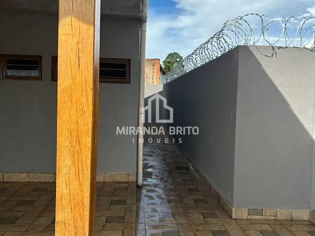 Casa 3 quartos e 2 banheiros, à venda, no bairro Independência - 2º Complemento em Aparecida de Goiânia