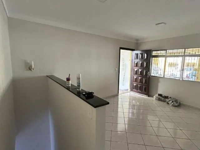 Casa com 300m² 3 quartos e 2 banheiros, à venda, no bairro Jardim Ivone em São Paulo