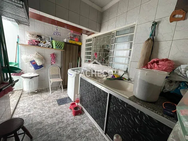 Casa 3 quartos e 2 banheiros, à venda, no bairro Residencial Furlan em Santa Bárbara D'Oeste