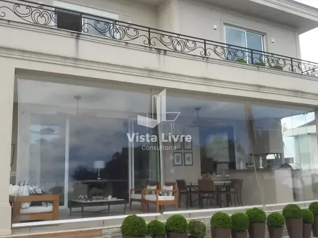 Casa com 400m² 3 quartos e 5 banheiros, à venda, no bairro Alphaville em Santana de Parnaíba