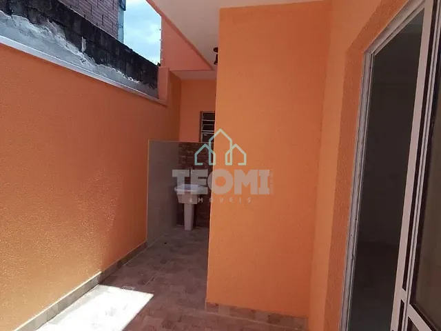 Casa com 180m² 3 quartos e 1 banheiro, à venda, no bairro CECAP em Taubaté