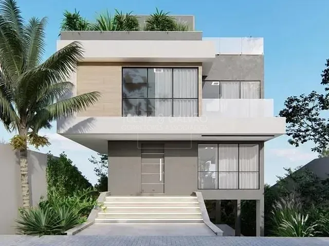 Casa com 266m², à venda, no bairro São Lourenço em Curitiba