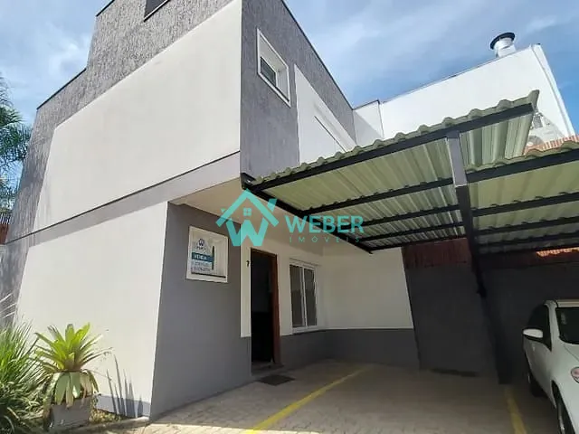 Casa 2 quartos e 3 banheiros, à venda, no bairro Industrial em Novo Hamburgo