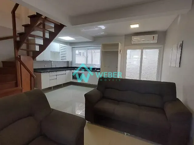Casa 2 quartos e 3 banheiros, à venda, no bairro Industrial em Novo Hamburgo