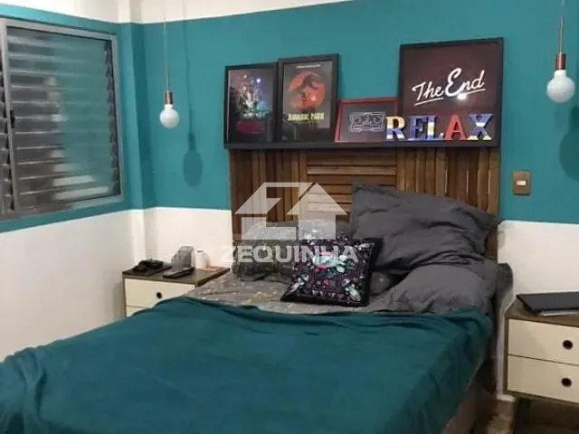 Casa com 250m² 3 quartos e 2 banheiros, à venda, no bairro Jardim Veloso em Osasco