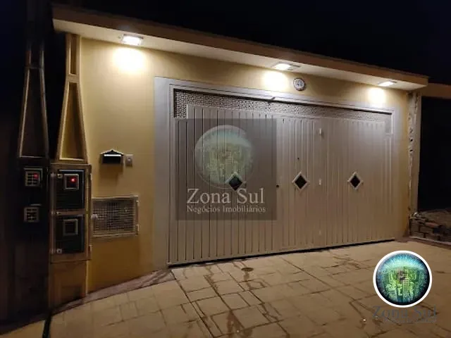 Casa com 200m² 3 quartos e 3 banheiros, à venda, no bairro Jardim Itangua em Sorocaba