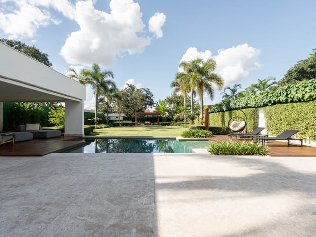 Casa com 1600m² 5 quartos e 9 banheiros, à venda, no bairro Setor de Habitações Individuais Sul em Brasília