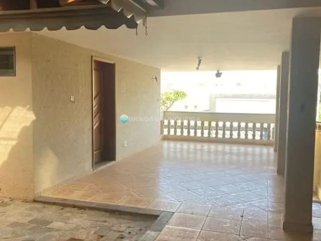 Casa com 500m² 3 quartos e 3 banheiros, à venda, no bairro Vila Imperial em São José do Rio Preto