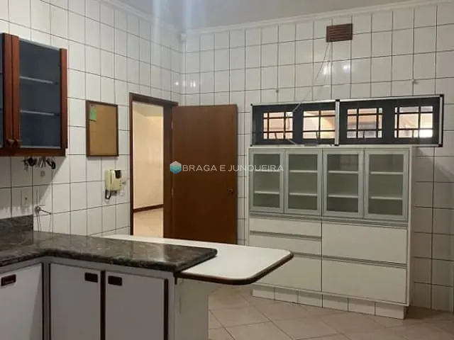 Casa com 500m² 3 quartos e 3 banheiros, à venda, no bairro Vila Imperial em São José do Rio Preto