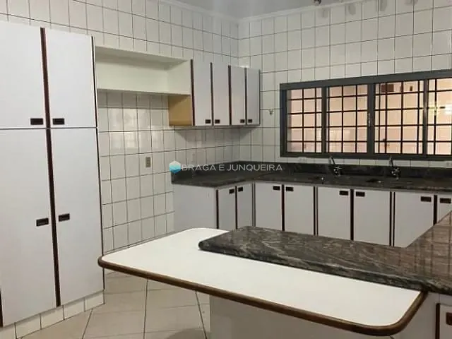 Casa com 500m² 3 quartos e 3 banheiros, à venda, no bairro Vila Imperial em São José do Rio Preto