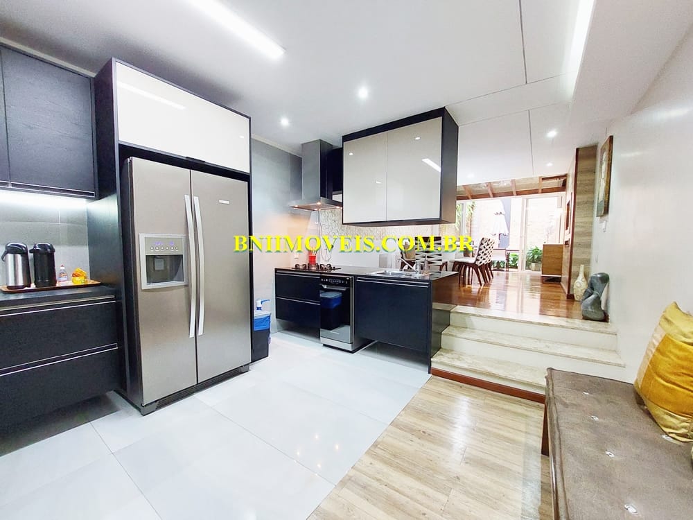 Casa, 3 quartos, 265 m² - Foto 11