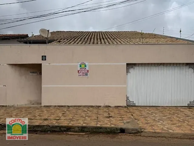 Casa com 357m² 4 quartos e 2 banheiros, à venda, no bairro Jardim Alexandrina em Anápolis
