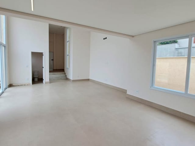 Casa com 553m² 3 quartos e 4 banheiros, à venda, no bairro Morato em Piracicaba
