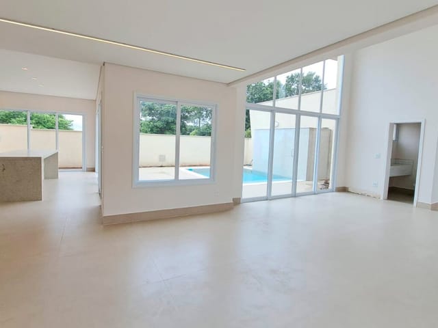 Casa com 553m² 3 quartos e 4 banheiros, à venda, no bairro Morato em Piracicaba