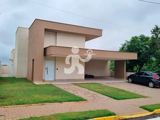 Casa com 553m² 3 quartos e 4 banheiros, à venda, no bairro Morato em Piracicaba