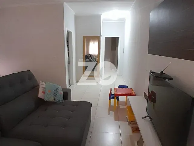 Casa 2 quartos e 2 banheiros, à venda, no bairro Parque Santa Edwiges em Bauru