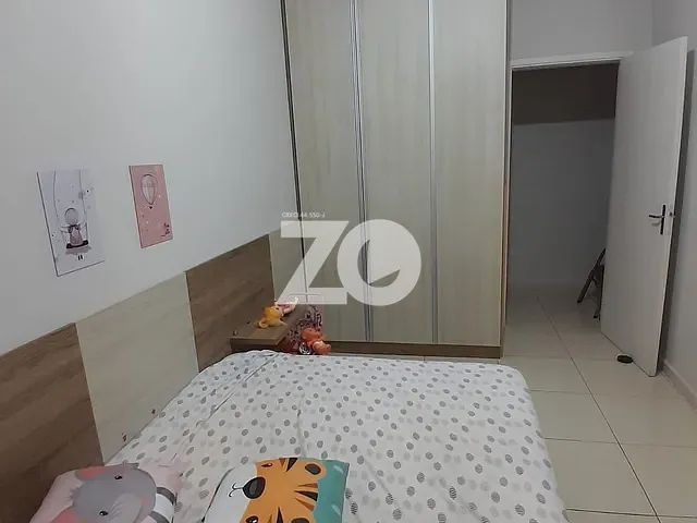 Casa 2 quartos e 2 banheiros, à venda, no bairro Parque Santa Edwiges em Bauru