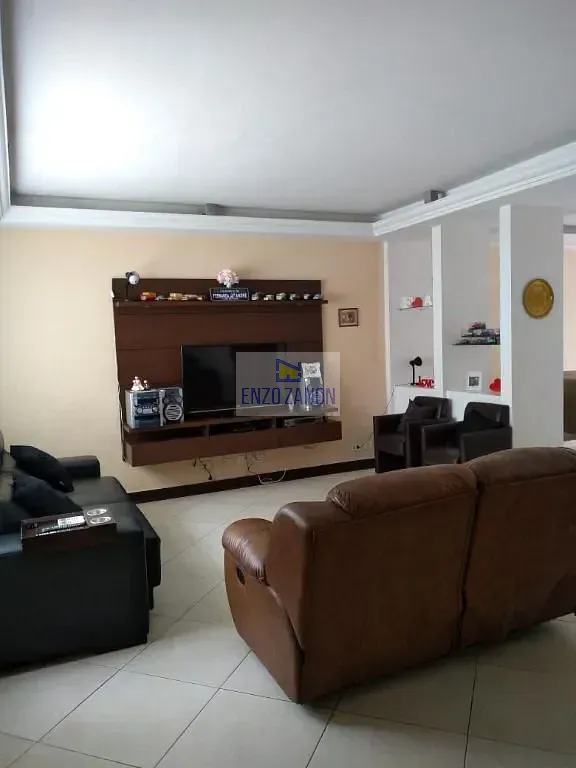 Casa, 3 quartos, 240 m² - Foto 4
