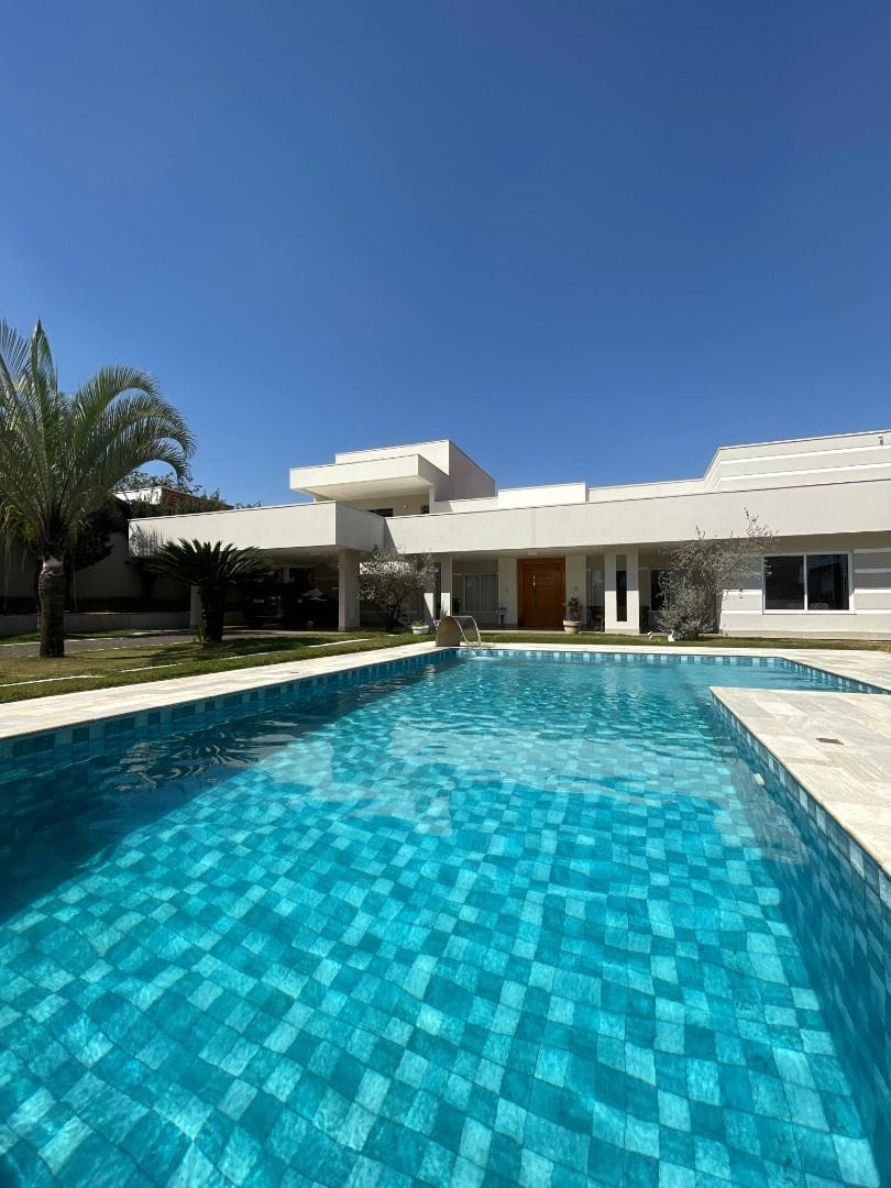 Casa, 4 quartos, 376 m² - Foto 1