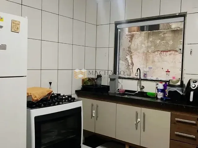 Casa 3 quartos e 2 banheiros, à venda, no bairro Conjunto Habitacional São José em Campo Limpo Paulista