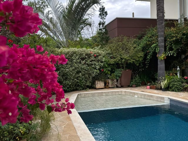 Casa com 429m² 4 quartos e 5 banheiros, à venda, no bairro Bosque em Vinhedo