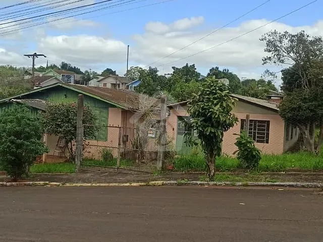 Casa com 153m² 3 quartos e 2 banheiros, à venda, no bairro Alesgut em Teutônia
