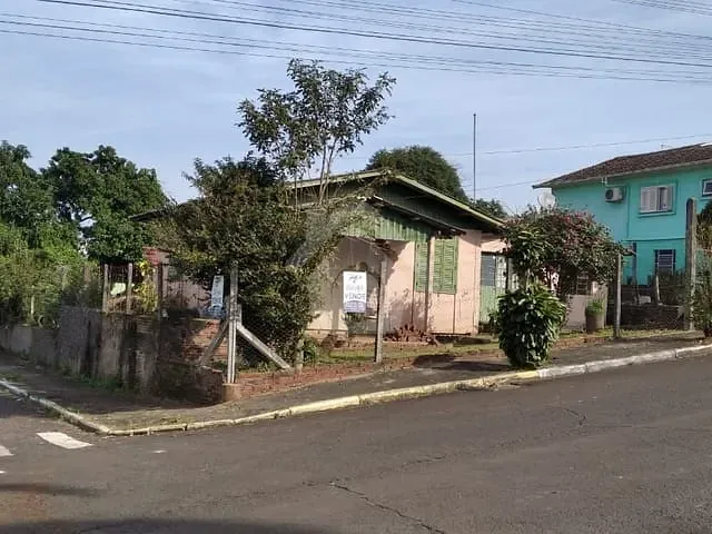Casa com 153m² 3 quartos e 2 banheiros, à venda, no bairro Alesgut em Teutônia