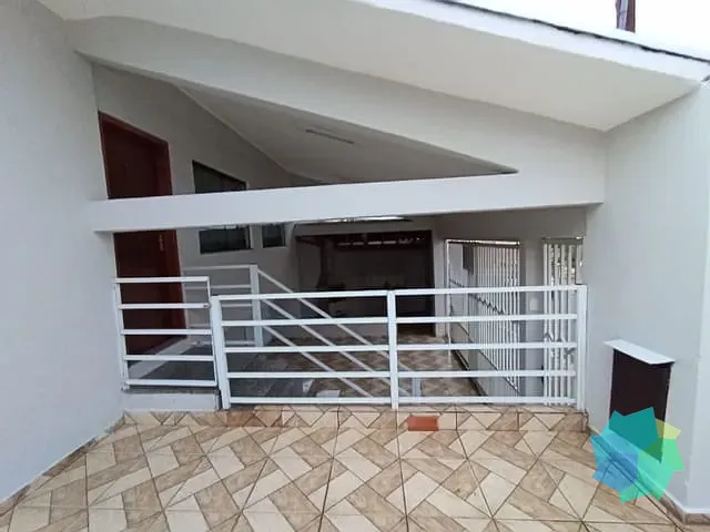 Casa com 193m² 3 quartos e 2 banheiros, à venda, no bairro Jardim Bom Retiro em Salto