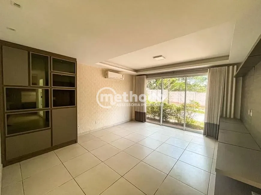 Casa, 3 quartos, 214 m² - Foto 5