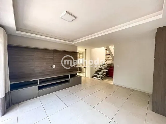 Casa com 250m² 3 quartos e 5 banheiros, à venda, no bairro Parque Rural Fazenda Santa Cândida em Campinas