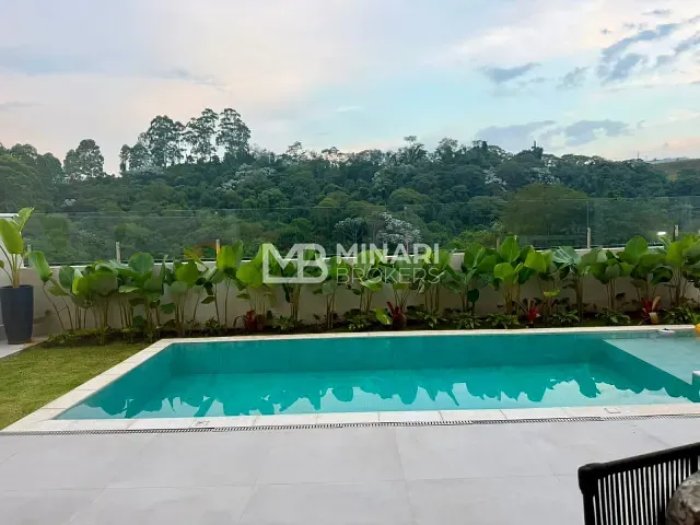Casa 4 quartos e 6 banheiros, à venda, no bairro Paiol Velho em Santana de Parnaíba