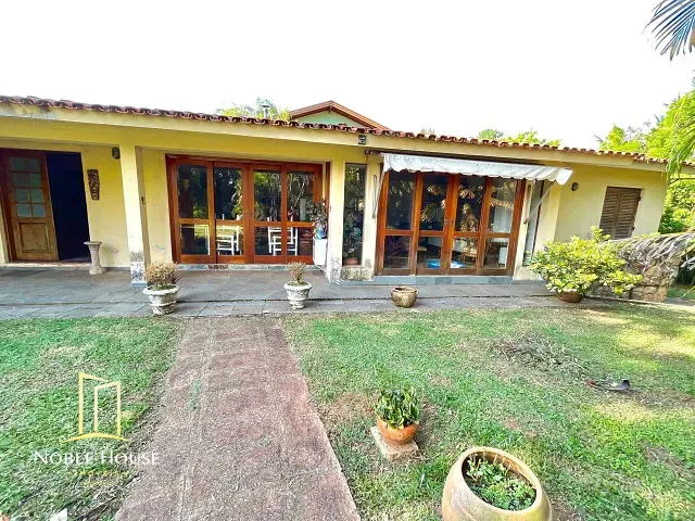 Casa 3 quartos e 3 banheiros, à venda, no bairro Marambaia em Vinhedo