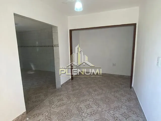 Casa com 250m² 2 quartos e 2 banheiros, à venda, no bairro Jardim Azul em Rio Claro
