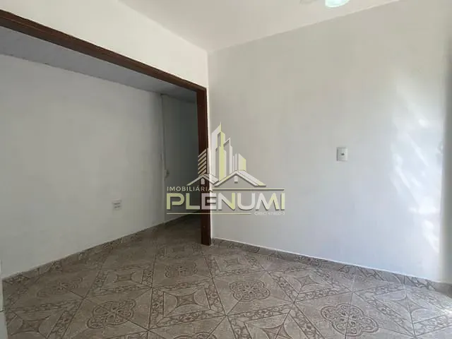 Casa com 250m² 2 quartos e 2 banheiros, à venda, no bairro Jardim Azul em Rio Claro