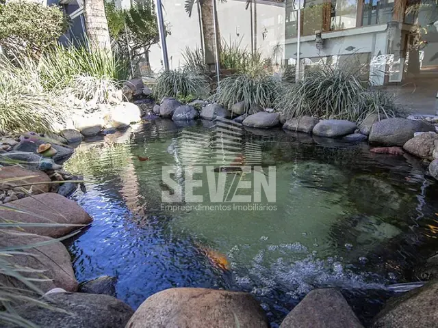 Casa com 525m² 2 quartos e 3 banheiros, à venda, no bairro Jardim Colonial em Bauru