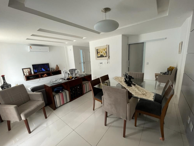 Casa 4 quartos e 4 banheiros, à venda, no bairro Recreio dos Bandeirantes em Rio de Janeiro