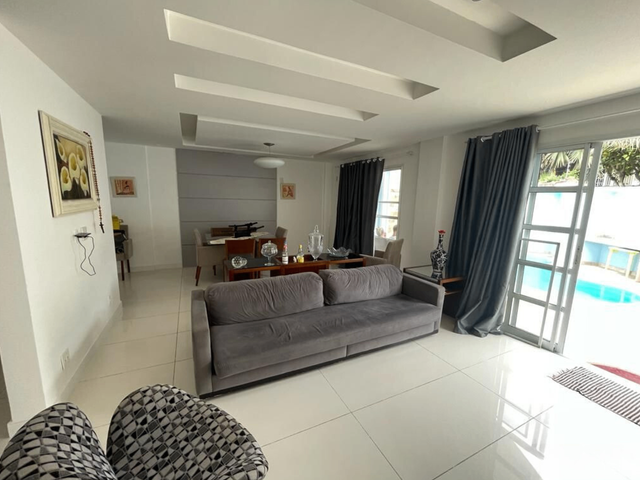 Casa 4 quartos e 4 banheiros, à venda, no bairro Recreio dos Bandeirantes em Rio de Janeiro