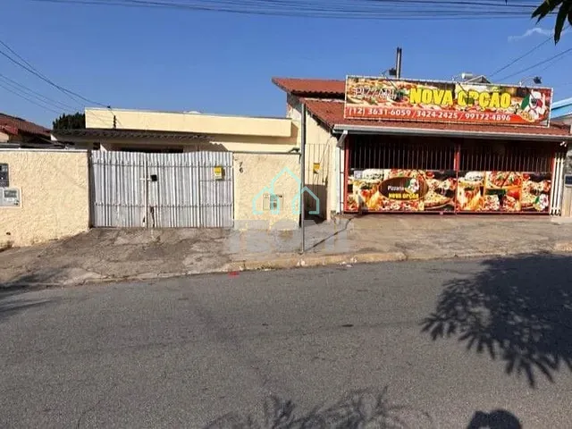 Casa com 382m² 3 quartos e 1 banheiro, à venda, no bairro Terra Nova em Taubaté