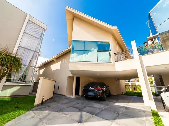 Casa com 372m² 4 quartos e 5 banheiros, à venda, no bairro Uberaba em Curitiba