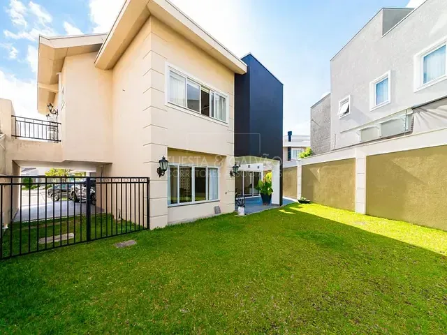 Casa com 372m² 4 quartos e 5 banheiros, à venda, no bairro Uberaba em Curitiba
