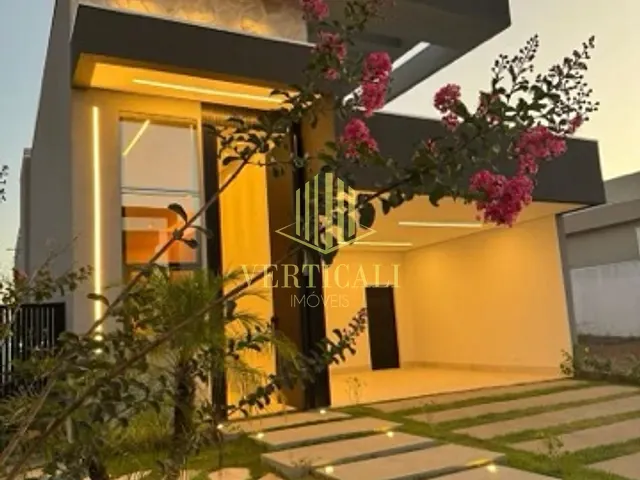 Casa com 300m² 3 quartos e 3 banheiros, à venda, no bairro Morada dos Nobres em Cuiabá