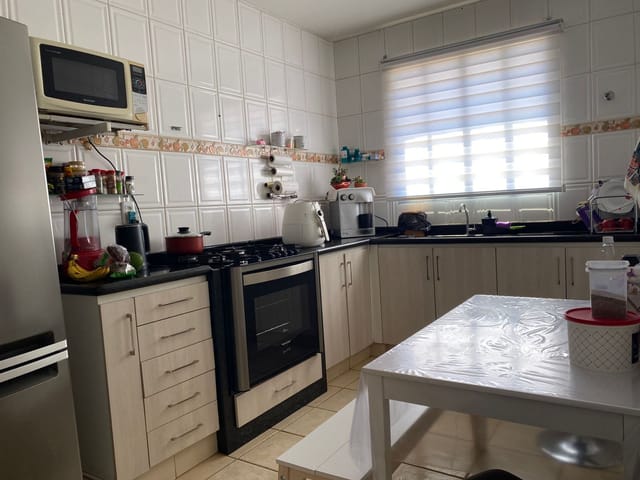 Casa com 422m² 4 quartos e 6 banheiros, à venda, no bairro Jardins Madri em Goiânia
