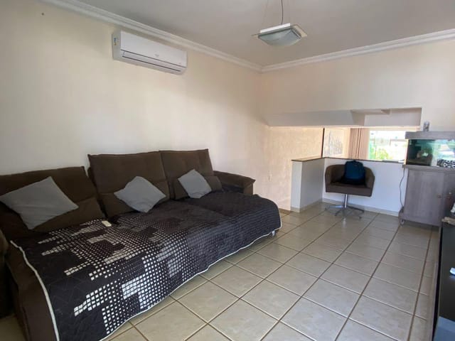 Casa com 422m² 4 quartos e 6 banheiros, à venda, no bairro Jardins Madri em Goiânia