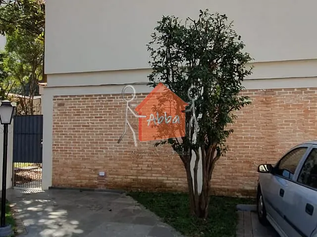 Casa com 600m² 3 quartos e 3 banheiros, à venda ou para alugar, no bairro Brooklin em São Paulo