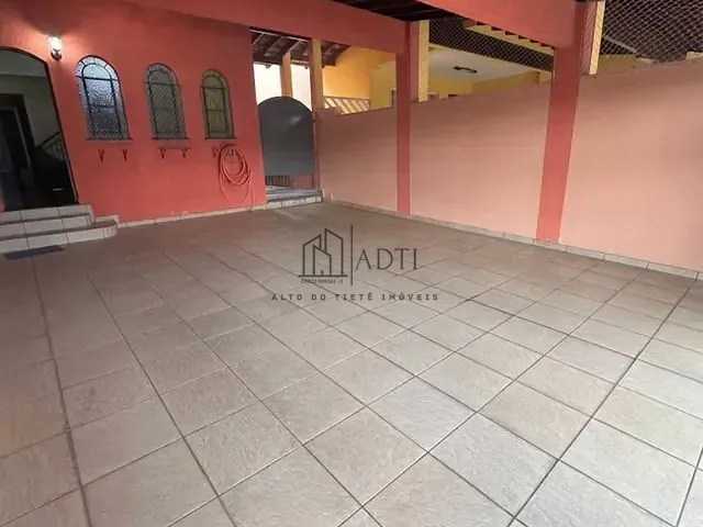 Casa com 142m² 3 quartos e 2 banheiros, à venda, no bairro Cézar de Souza em Mogi das Cruzes