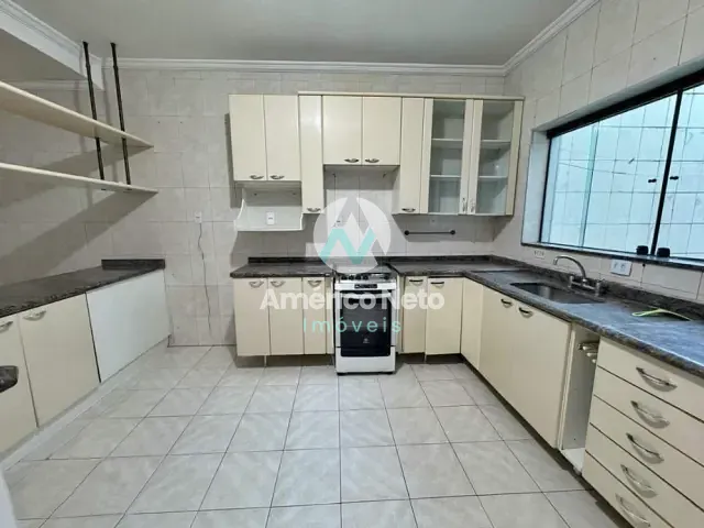 Casa 3 quartos e 3 banheiros, à venda, no bairro Osvaldo Cruz em São Caetano do Sul