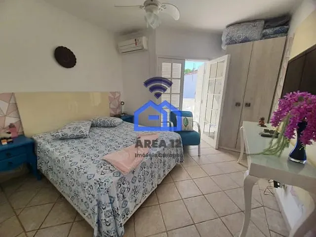 Casa com 130m² 2 quartos e 2 banheiros, à venda, no bairro Martim de Sá em Caraguatatuba