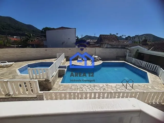 Casa com 130m² 2 quartos e 2 banheiros, à venda, no bairro Martim de Sá em Caraguatatuba