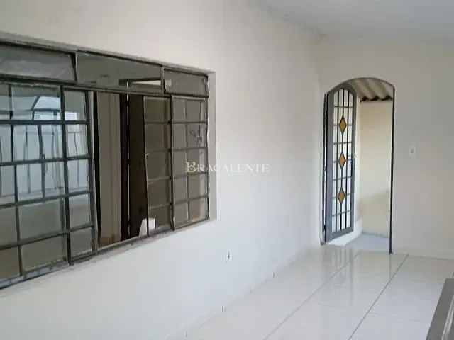 Casa com 60m² 2 quartos e 1 banheiro, para alugar, no bairro Vila São Sebastião em Valinhos